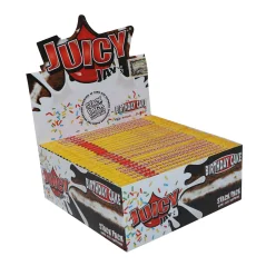 Juicy Jay´s Kingsize Supreme Birthday Cake Ritināmie papīri - aromatizēti ritināmie papīri, 40 loksnes/iepakojumā, 24 iepakojumi/displeja kastē