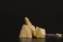 Crumble Extrakt 85 % CBD, THC 0,2%, ( 100 g - 5 000g )
