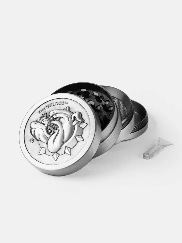 The Bulldog 4-делни метални гриндер сребрне боје 50 мм (6 ком/дисплеј)